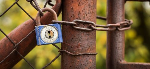 Откуда растут корни ограничивающих убеждений при получении денег